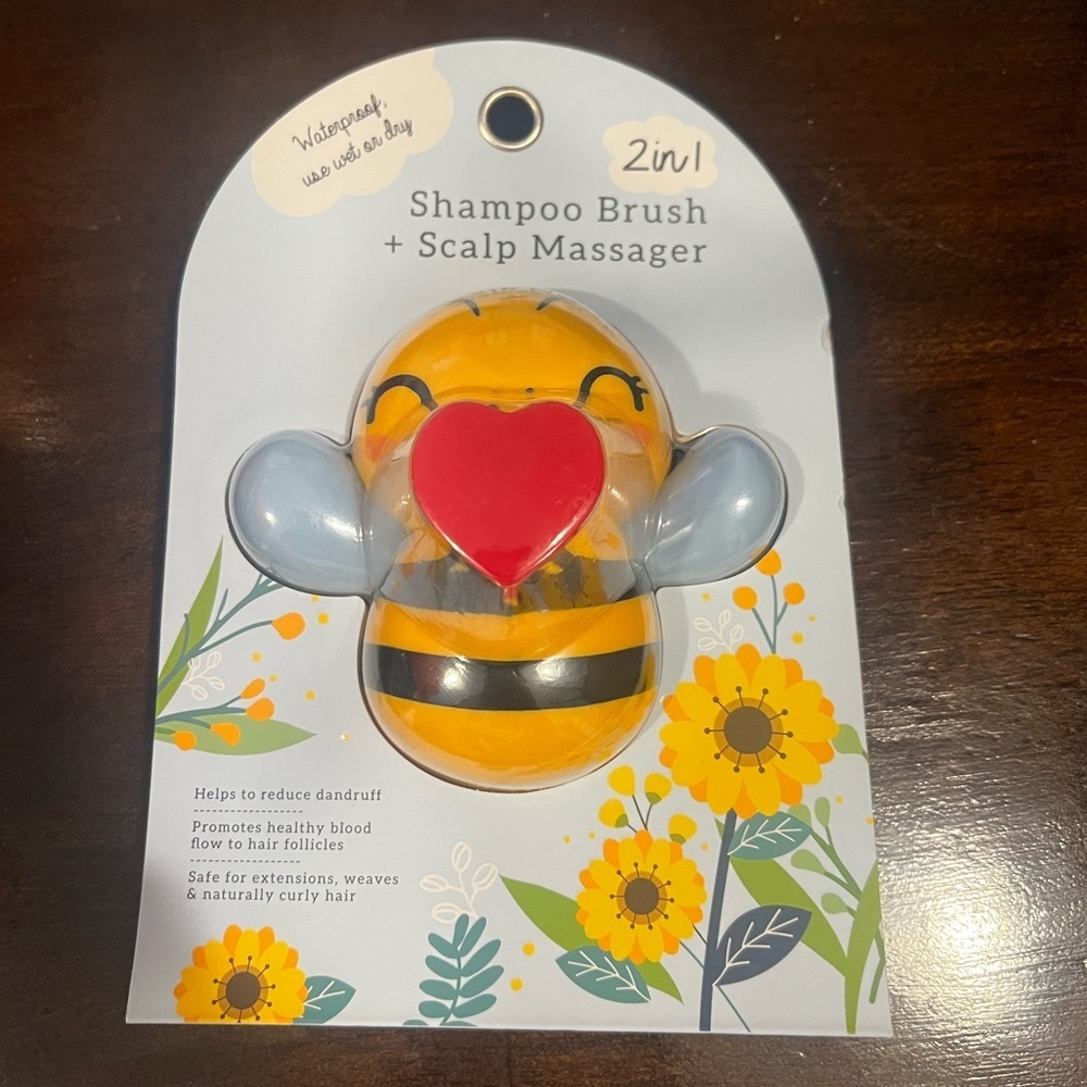 NWT 2 in 1 Bumblebee Shampoo Brush and Scalp Head Massager